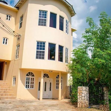 A Lovely Jamaican Get-Away Kingston Exteriör bild