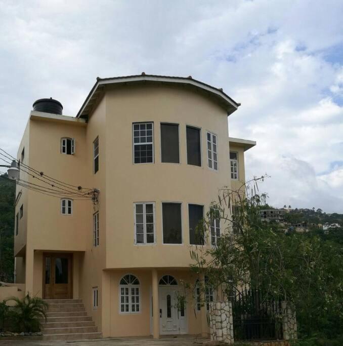 A Lovely Jamaican Get-Away Kingston Exteriör bild