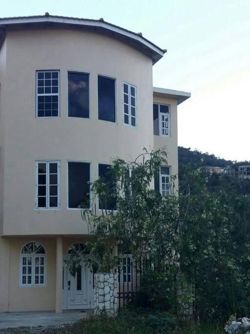 A Lovely Jamaican Get-Away Kingston Exteriör bild
