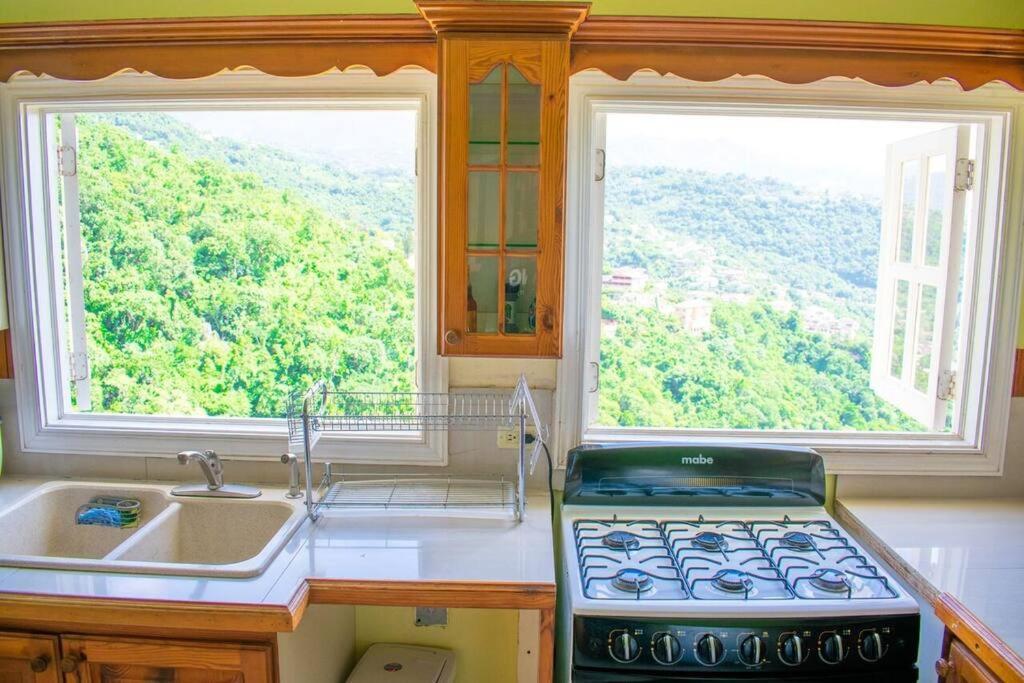 A Lovely Jamaican Get-Away Kingston Exteriör bild