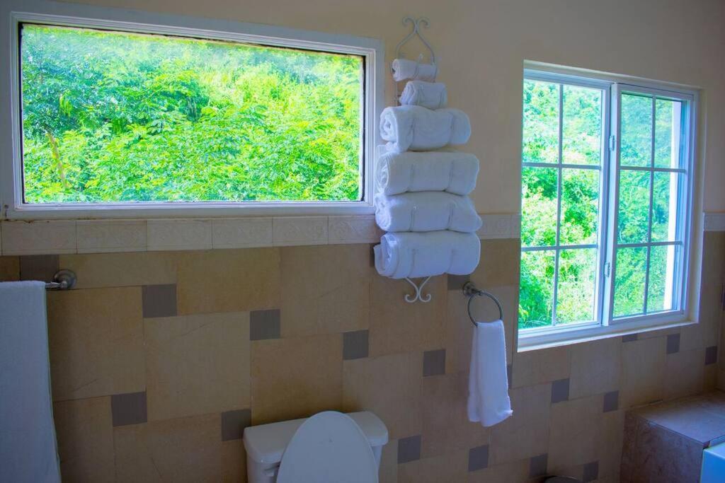 A Lovely Jamaican Get-Away Kingston Exteriör bild