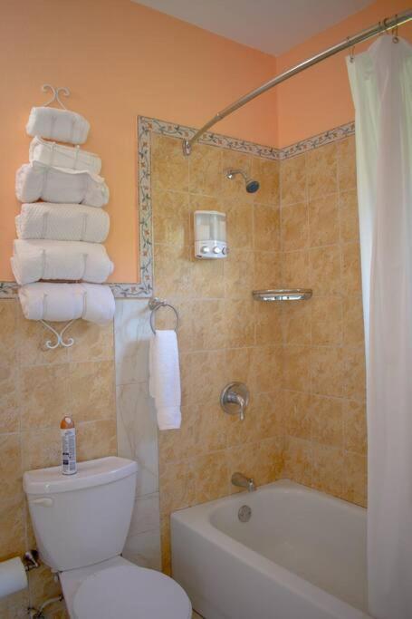 A Lovely Jamaican Get-Away Kingston Exteriör bild