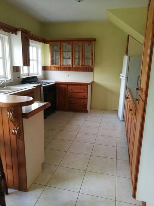 A Lovely Jamaican Get-Away Kingston Exteriör bild